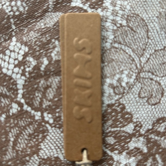 Skims Crop Tank - Picture 2 of 3